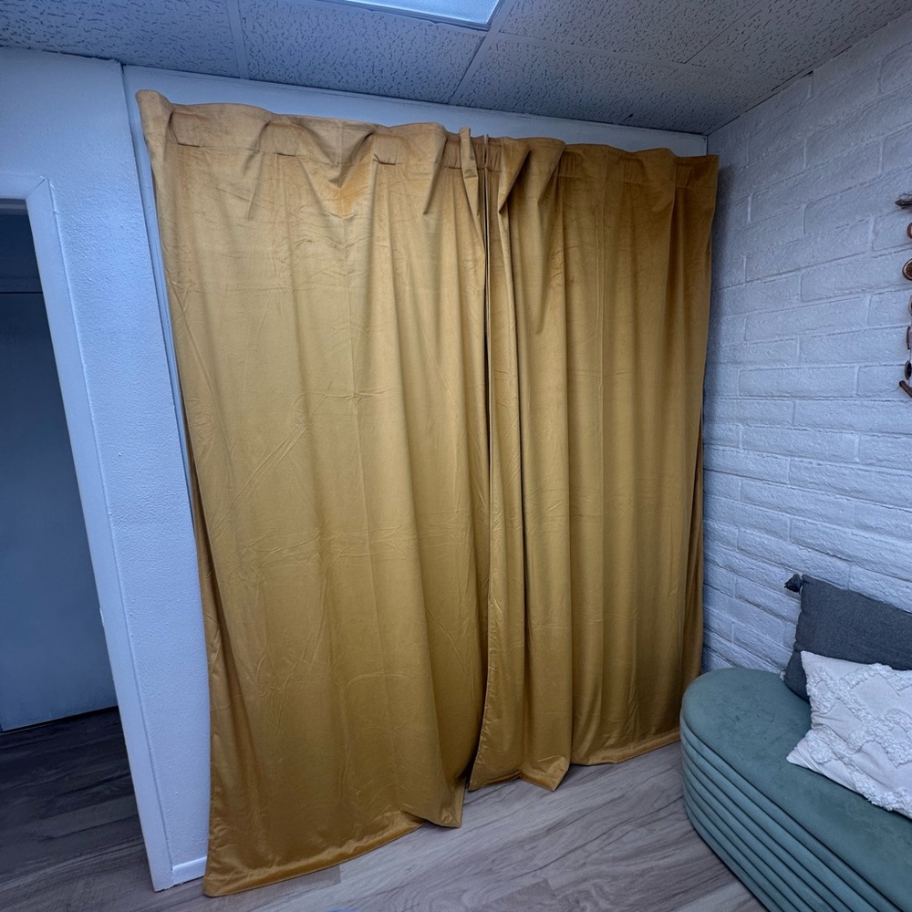 Luxurious Gold Drapes for Home Decor
